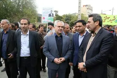 حضور پرشور مردم کرمانشاه در راهپیمایی روز دانش آموز به روایت تصویر