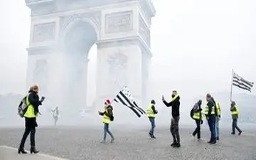  پاریس بازهم به آشوب کشیده شد