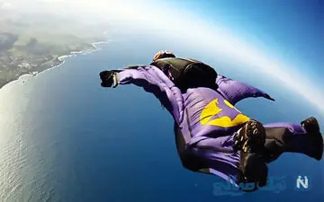 فیلم/ لحظه‌ای رعب‌آور در چتربازی