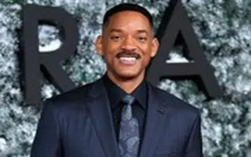  ترجمه خودمانی هنرپیشه مشهور هالیوود از شعر مولانا