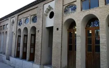 این اتاق با این قدمت خیر کننده است|اتاقی ۱۴۰ ساله و باورنکردنی در شهرکرد
