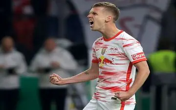 درخواست بارسلونا از مدافع لایپزیش؛ قراردادت را تمدید نکن