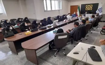 
بیمه سلامت کرمانشاه رتبه برتر نسخه نویسی الکترونیک در کشور را کسب کرد