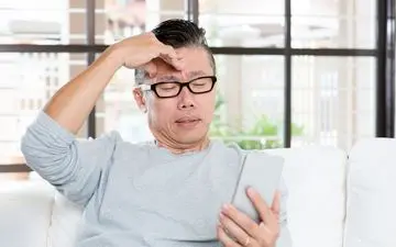 چه کارهایی باعث ضعیف شدن چشم می شود؟