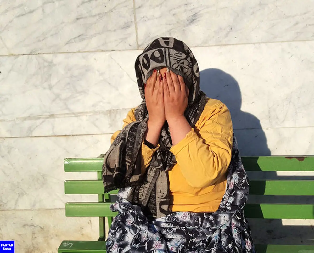 دستگیری زنی که موبایل زائران را می‌دزدید