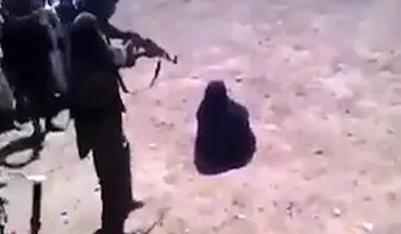اعدام یک زن توسط طالبان با کلاشینکف + فیلم 