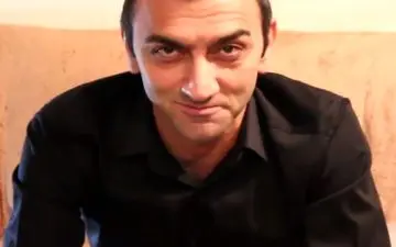 رونمایی بازیگر مشهور طنز از همسرش +عکس