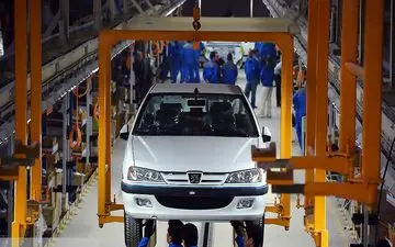 جزییاتی درباره پارکینگ پر از خودرو "ایران خودرو" کرمانشاه