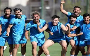 صائب محبی: هوادار اصلا به سقوط فکر نمی‌کند