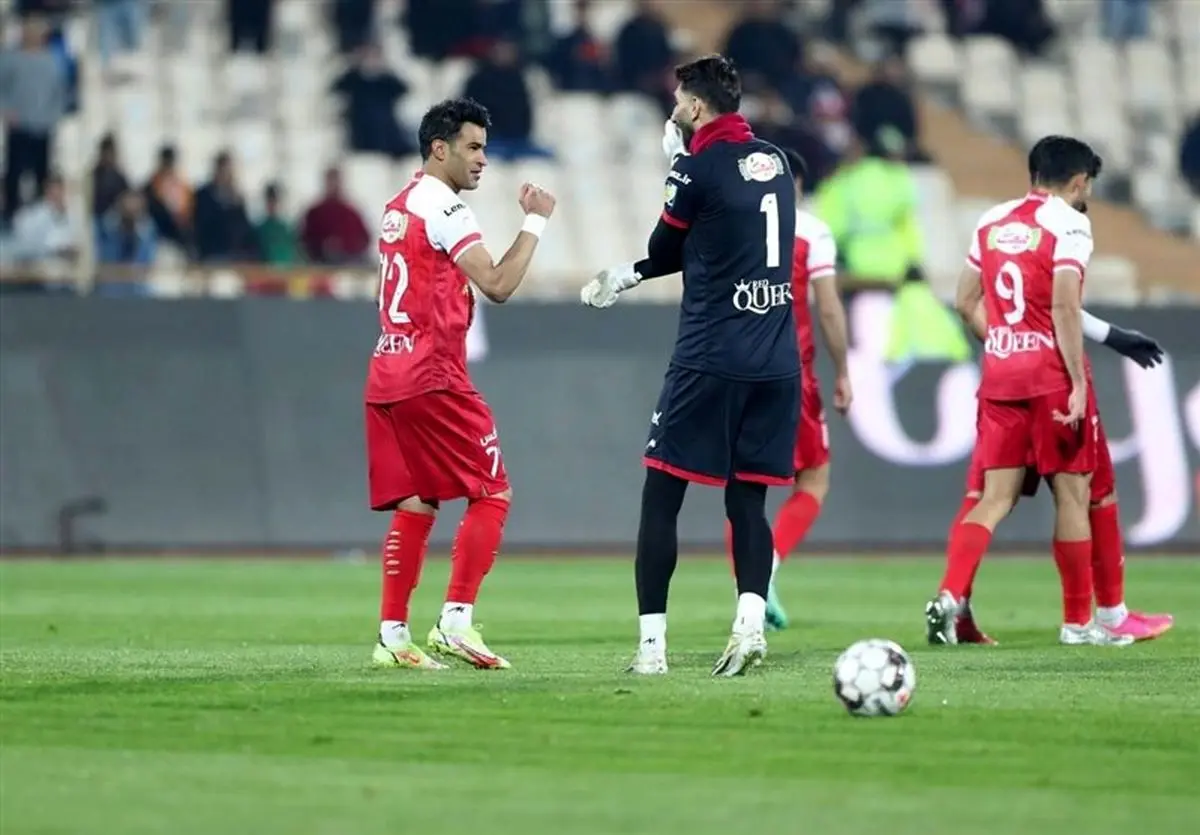 تحقیر پرسپولیس در ورزشگاه آزادی/آبی پوشان نیمه اول کولاک کردند 