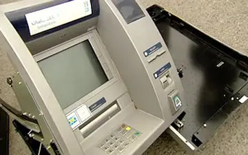 صحبت‌های سارقان حرفه‌ای دستگاه‌های خودپرداز + فیلم