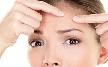 معرفی غذاهایی که از بروز جوش در صورت جلوگیری میکند
