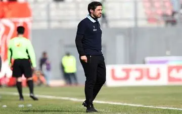 خسرو حیدری به کادر فنی استقلال اضافه نمی‌شود