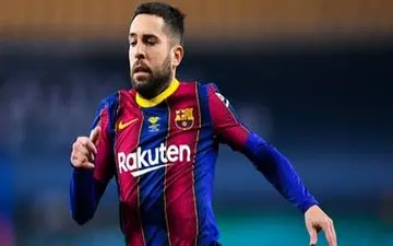 اینتر مدافع بارسلونا را می خواهد