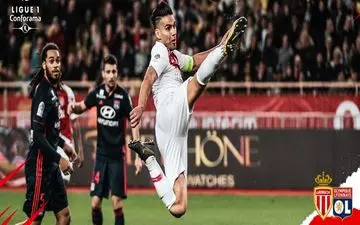 شاهزاده ها برای فرار از سقوط می جنگند