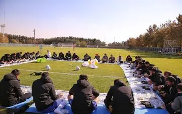 برای حضور شایسته در جام جهانی/ کی روش از روی دست اکبر میثاقیان کپی کرد
