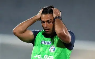 جریمه فرهاد مجیدی از سوی کمیته اخلاق 