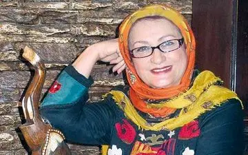 تشکر بازیگر زن از مردم بخاطر تشییع جنازه باشکوهش!