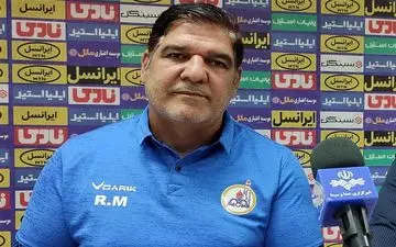 مهاجری: یک اتفاق جشن ماندن ما در لیگ برتر را به تأخیر انداخت/ سرنوشت‌مان با یک پرچم کمک داور می‌توانست عوض شود 