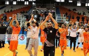 تصاویری  دیدنی از دیدار فرش آرا و مس سونگون