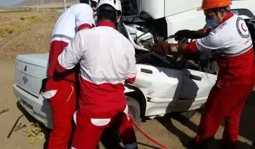 پنج کشته و مصدوم در برخورد پراید با ۲ تریلی در اتوبان زرندیه – تهران