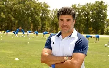 باقری چوب سادگی اش را خورد/باشگاه استقلال نباید خودزنی کند!