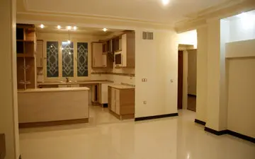 آپارتمان نوساز در شمال تهران چند؟ 