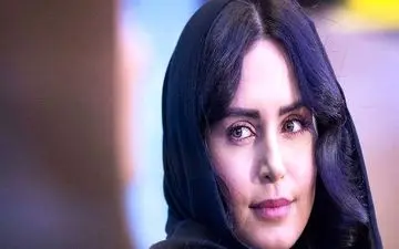 الناز شاکردوست در آغوش شوالیه ادب