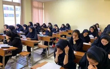 
​کاظمی: هنرستانها ظرفیت ثبت‌نام «معدل ۲۰»ها را نداشتند 