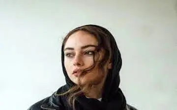  پوشش عجیب بازیگر زن پرحاشیه،بازهم جنجالی شد