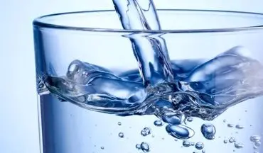 
از اثرات نوشیدن آب ولرم بر سلامتی باخبرید؟
