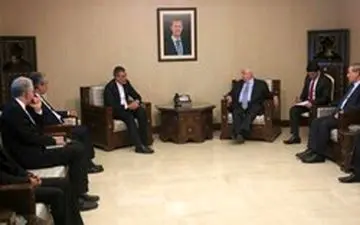 رایزنی جابری انصاری و المعلم درباره آخرین تحولات سوریه