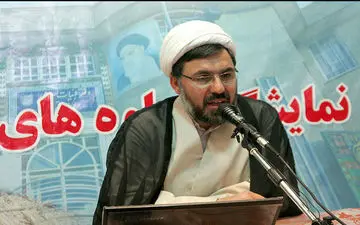 
معاون دفتر تبلیغات اسلامی 
 فعالیت مبلغان در فضای مجازی
