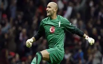  دروازه‌بان لژیونر ترکیه رو در روی ایران   