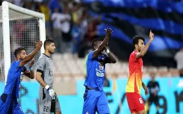 اشتباه فاحش داور و ظلمی که در حق استقلال شد ….