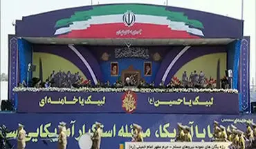 رژه یگان‌های نمونه نیروهای مسلح در حرم امام خمینی (ره) 
