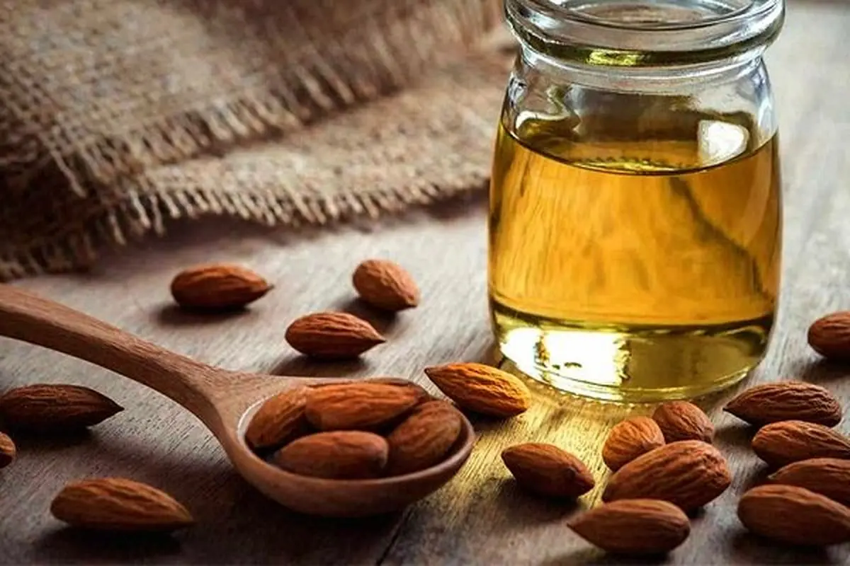 این روغن گیاهی چروک‌های پوست صورت را محو می‌کند