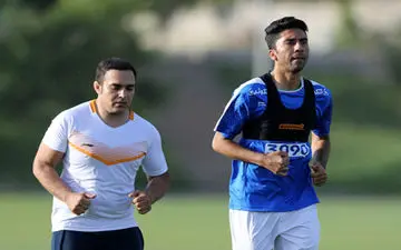 هافبک تیم فوتبال استقلال؛تصمیم گرفتم در استقلال بمانم