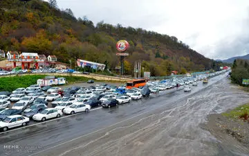 ترافیک سنگین در محور هراز و آزادراه کرج