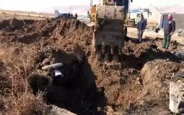 انسداد ۶۶ حلقه چاه غیر‌مجاز در منطقه میان‌دربند کرمانشاه

