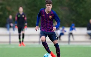 منچستریونایتد در آستانه عقد قرارداد با مدافع جوان بارسلونا 