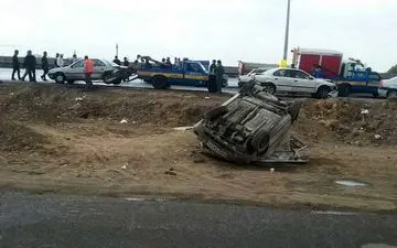 مرگ دوچرخه سوار بر اثر تصادف 20 خودرو در آزادراه کرج - قزوین +عکس