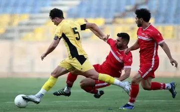 تصاویری از دیدار دوستانه پرسپولیس و فجرسپاسی 
