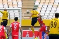 گل اول سپاهان به پرسپولیس با ضربه سر زیبای محمد مهدی محبی + ویدئو