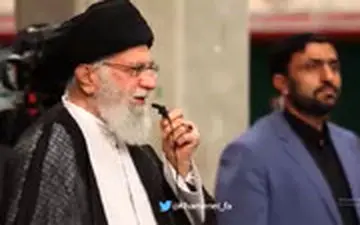 سخنان کوتاه اما مهم رهبر انقلاب در جمع جوانان عزادار