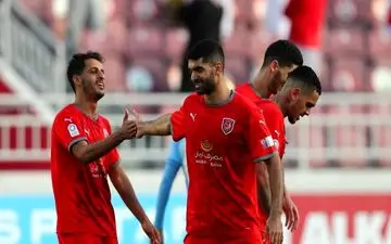 لژیونر ایرانی،نزدیک درب خروجی!