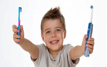 کدام مسواک مانع پوسیدگی دندانم می‌شود؟