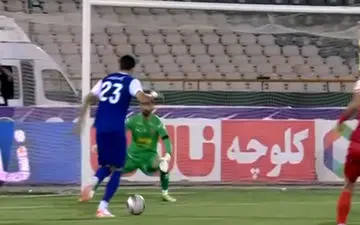 ویدیو/ گل اول استقلال خوزستان به پرسپولیس / کنعانی زادگان محو شد
