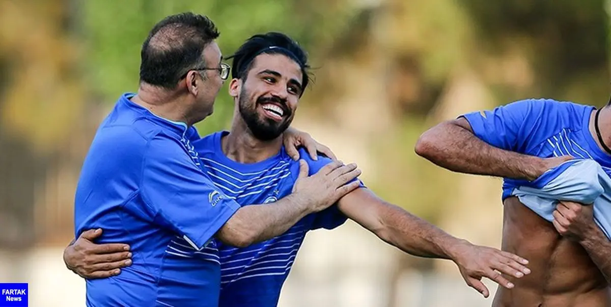 علی دشتی در باشگاه استقلال حاضر شد