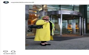 پوشش زرد و متفاوت بازیگر زن ایرانی در روسیه (عکس)